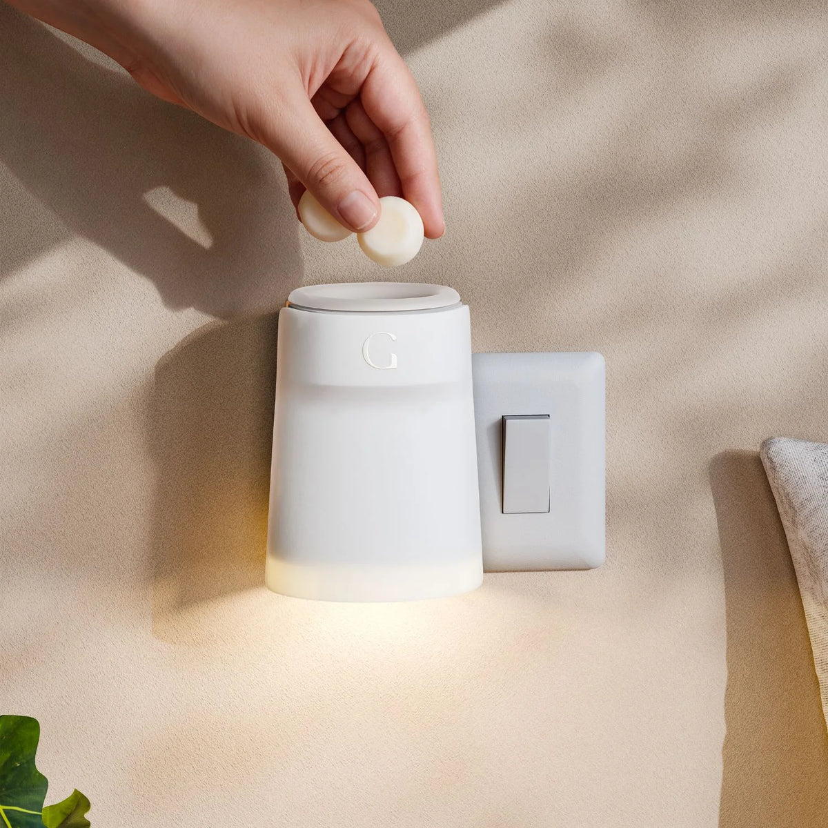 Luma Plug-in Electric Wax Warmer